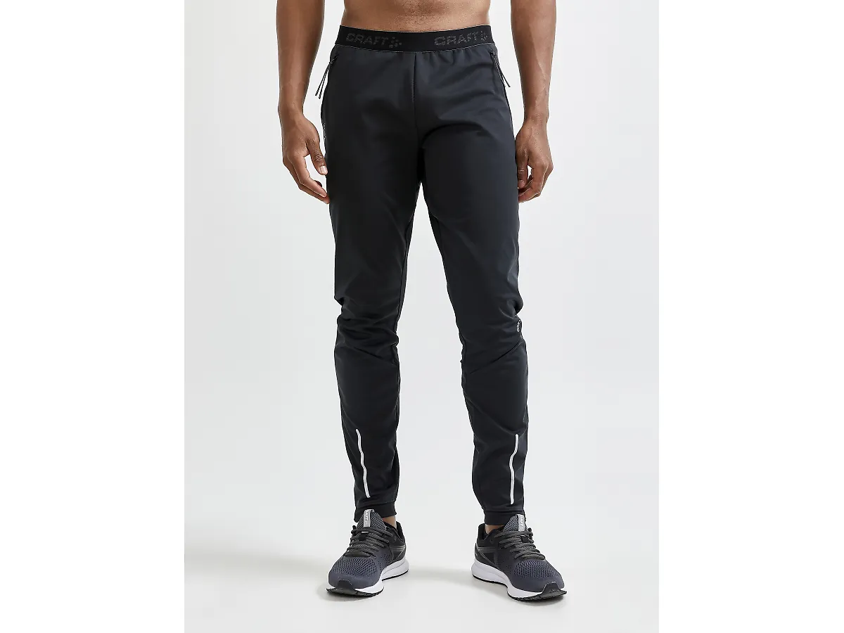 1909605-999000_ADV-Essence-Wind-Pants_Closeup1