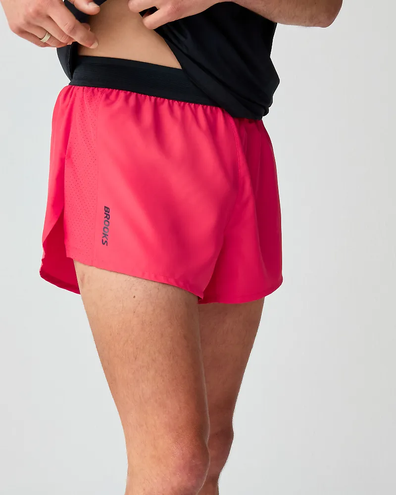 211590_640_MF_Dash_Speed_Short