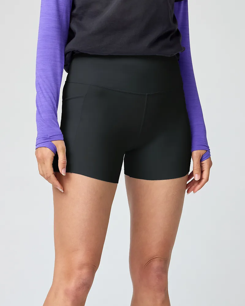 221752_001_MF_Chaser_5in_Short_Tight