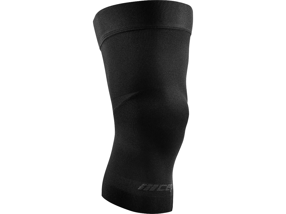 CEP-light-support-knee-sleeve-black-WO615E-front-1