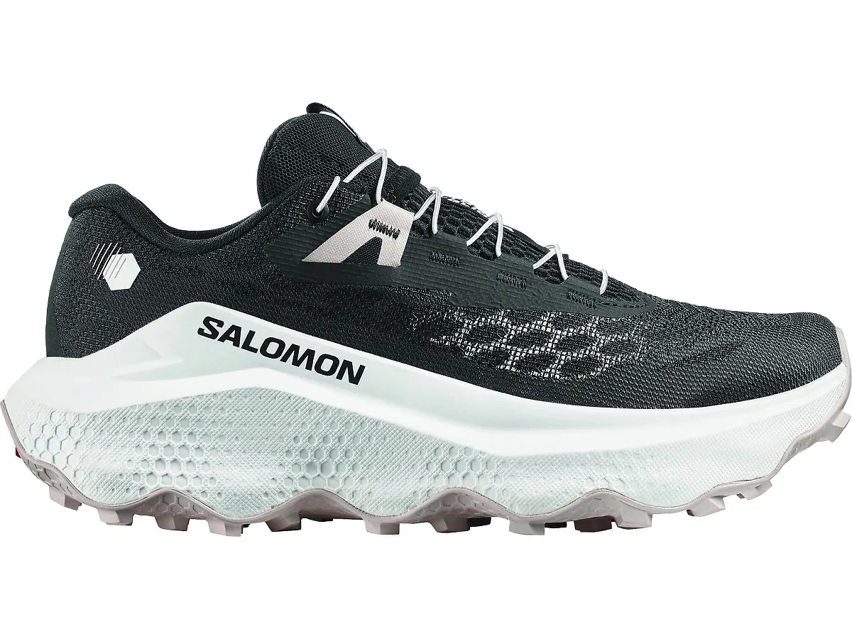 L49149000_0_GHO_ULTRA-GLIDE-4-W-Black_White_Silver-Cloud