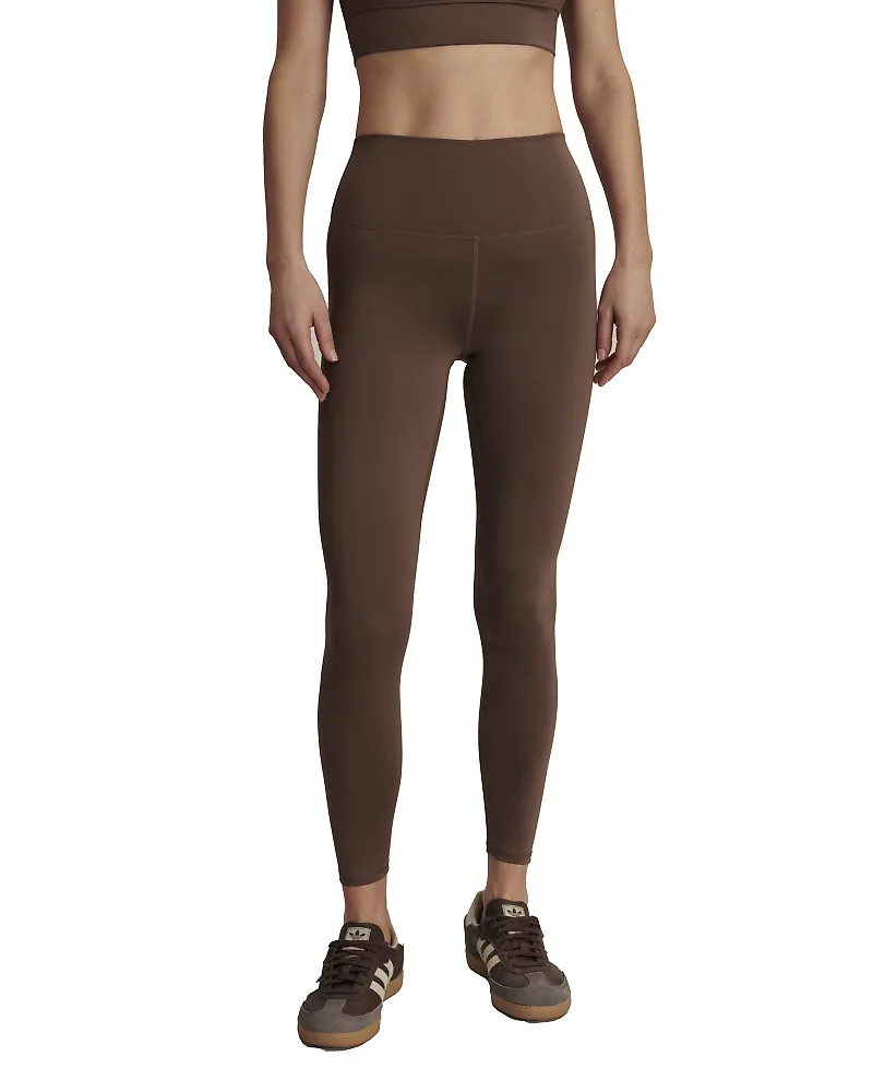VAR02546_ASSURE_HIGH_RISE_LEGGING_25_COFFEE_QUARTZ_141