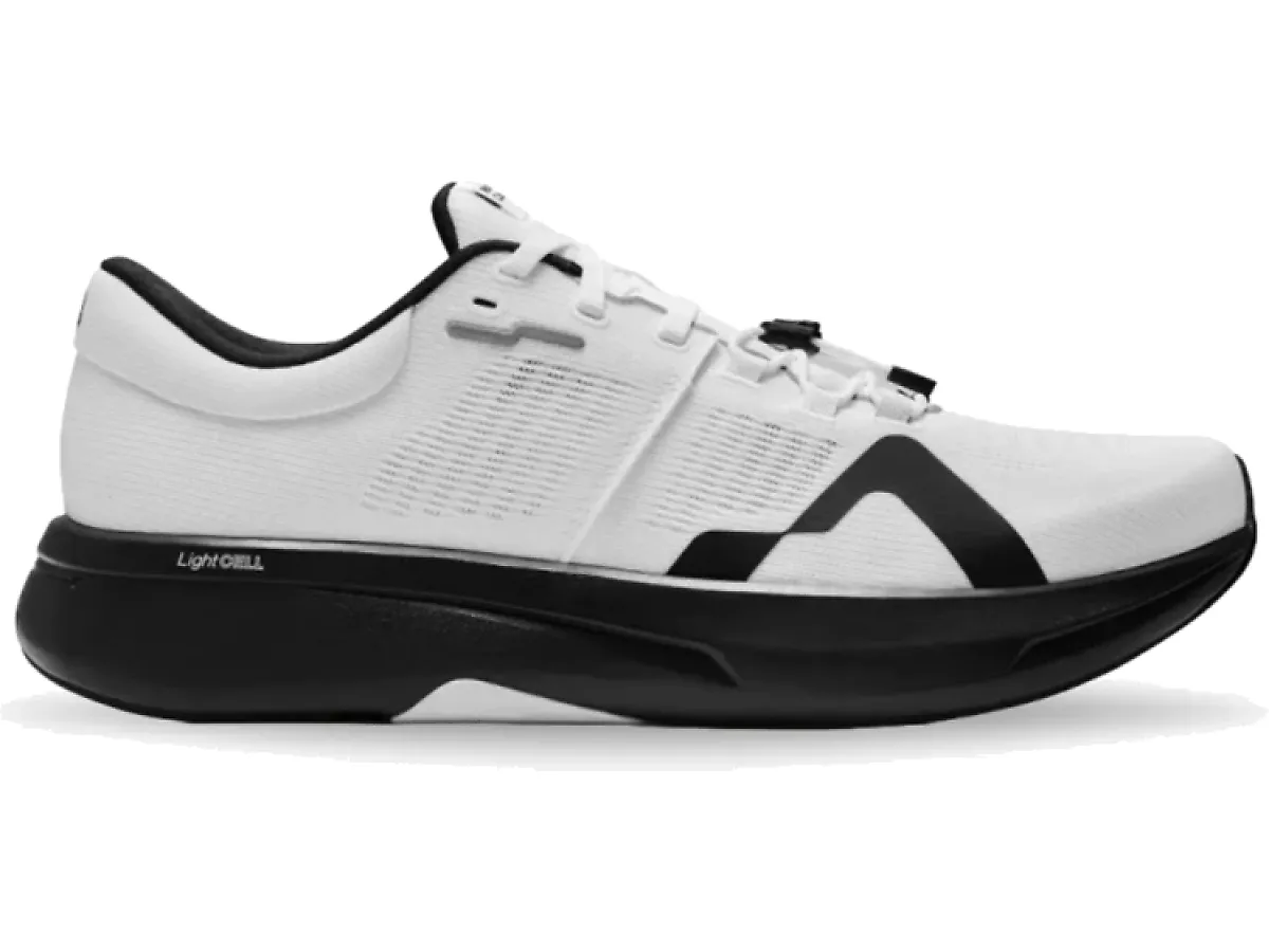 m-mount-to-coast-r1-white-black_1